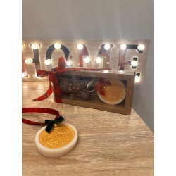 Gift Box  Charm & Ginger Cookie